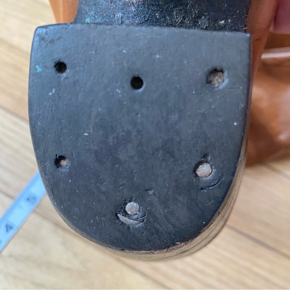 Tony Lama Tan Leather Heeled Boots - Picture 15 of 16